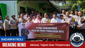 Kapolres Pimpin Patroli Kamtibmas Bersama Ratusan Polisi RW Di Kota Probolinggo