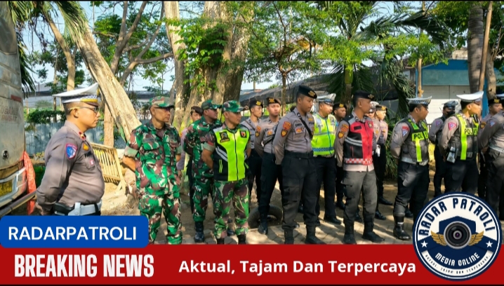 Koramil 0820/01 Kanigaran Kawal Dan Amankan Kegiatan Keagamaan