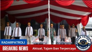 Pj Wali Kota Probolinggo Hadiri Apel Kesiapan Distribusi Logistik Pemilu Serentak 2024  