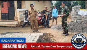 Peran Aktif Serda Kasmun Anggota Koramil 0820/06 Sumberasih Lakukan Pendampingan Pengecekan Hasil Pembangunan 