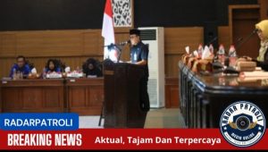 M Taufik Pj Wali Kota Probolinggo Hadiri Rapat Paripurna DPRD, Bahas APBD 2025