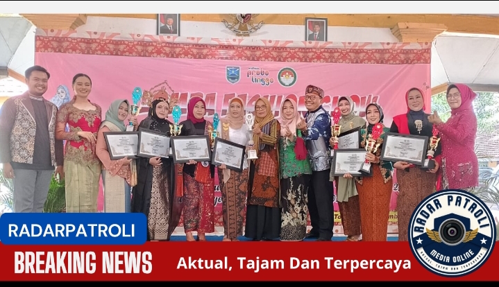 Kecamatan Tongas Gelar Lomba Fashion Show Busana Kebaya Untuk Peringati HUT Dharma Wanita ke-25 Dan Hari Ibu 2024
