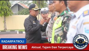 Pj Bupati Probolinggo Memimpin Apel Gelar Pasukan Operasi Lilin Semeru 2024