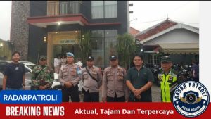 Sambut Hari Raya Natal, Koramil 0820/01 Kanigaran Berikan Pengawalan Serta Pengamanan 