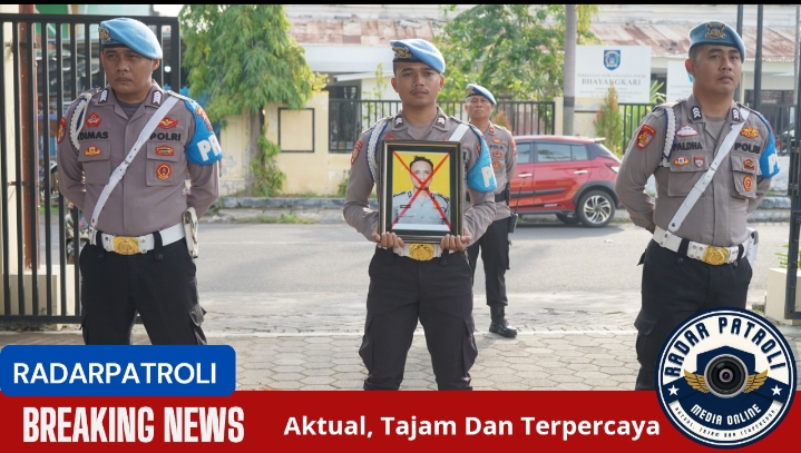 Polres Probolinggo Kota Gelar Upacara PTDH Bripka DW Secara In Absentia