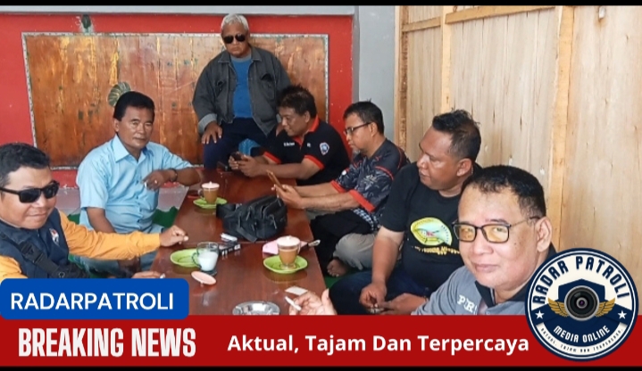 F Wamipro Takziah Ke Rumah Duka Almarhum Suatman Di Lumajang