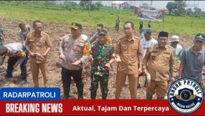 Dandim 0820/Probolinggo Hadiri Kegiatan Penanaman Jagung 1 Juta Hektar Di Kecamatan Tongas
