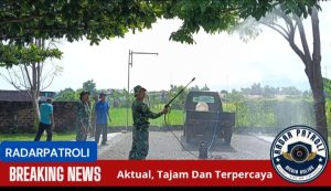 Koramil 0820/22 Dringu Melakukan Pemusnahan Ulat Bulu Di Desa Binaan