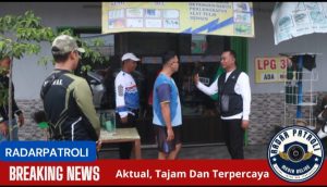 Pj Bupati Probolinggo Lakukan Monev Pengecatan Warna Sage Di Jalur Kraksaan-Pajarakan