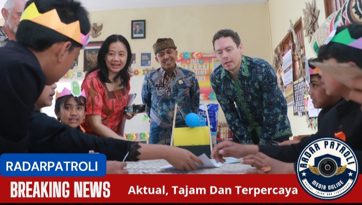 Kunjungan Tim Australia Untuk Melihat Penerapan Kelas Multigrade Di SDN Ngadisari 1