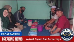 Hj. Fahuzima, Komisaris PT UPG, Diwakili Dua Putrinya Takziah Ke Rumah Duka Di Jorongan  