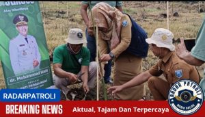 Dukung Program Desa Tematik Hijau, Desa Randuputih Tanam Pohon Randu 