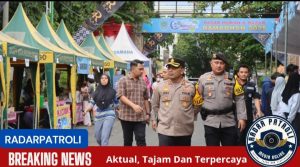 Ngabuburit Bareng Kapolres, Dari Pam Bazar Pasar Murah Sampai Bagi Takjil Ke Takmir Masjid