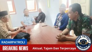 Anggota Koramil 0820/03 Leces Gelar Komsos Bersama Kepala Desa Sumberkedawung 