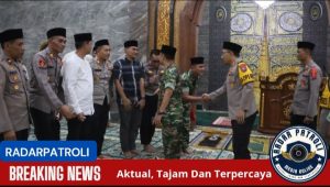 Perkuat Sinergitas, Kapolres Probolinggo Kota Dan Dandim 0820 Gelar Tarawih Bersama