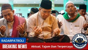 Ribuan Jamaah Salat Idulfitri Di Masjid Agung Raudlatul Jannah Kota Probolinggo