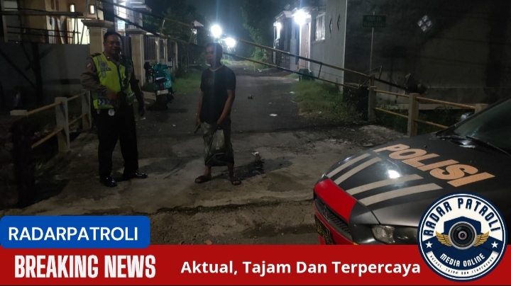 Polsek Kademangan Intensifkan Patroli Di Perumahan Yang Ditinggal Pemudik