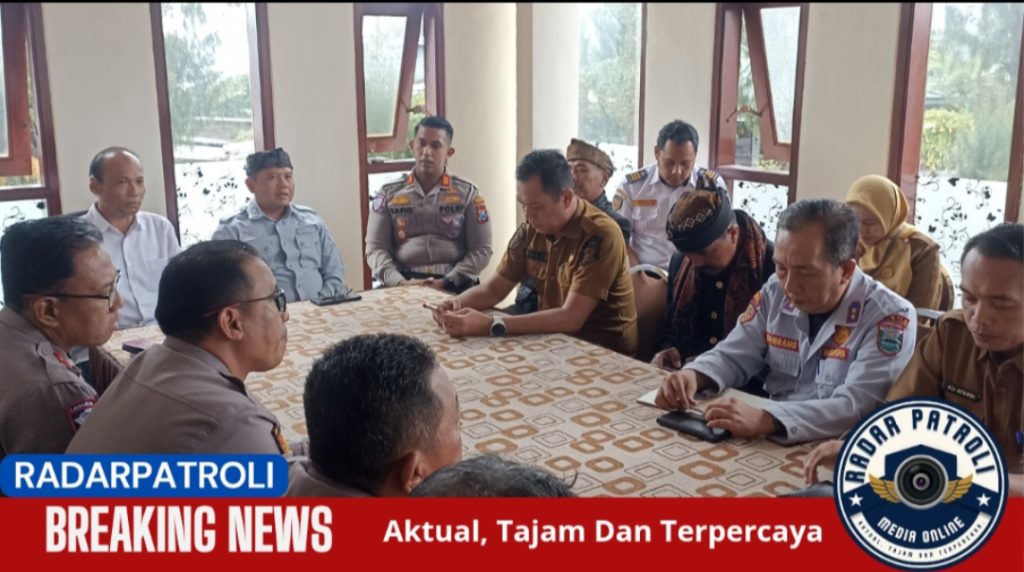 Rapat Koordinasi Pembahasan Solusi Ticketing Masuk Kawasan TNBTS Di Cemoro Lawang