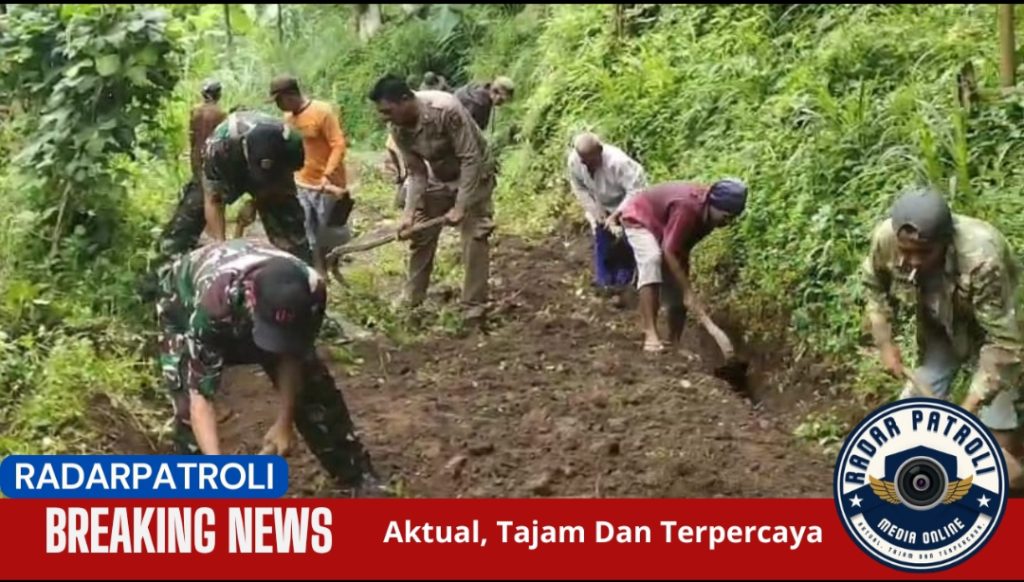 Kerja Bakti Koramil 0820/09 Lumbang Bersama Masyarakat Desa Negororejo