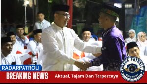 Dandim 0820/Probolinggo Letkol Arh Iwan Hermaya Purnawan bersama Forkopimda Melepas Calon Jamaah Haji Dari Kabupaten Probolinggo