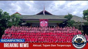 SMP Negeri 1 Probolinggo Gelar Tasyakuran Dan Penganugerahan Lulusan Kelas 9 Tahun Ajaran 2024/2025