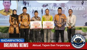 Dua Guru Di Kabupaten Probolinggo Raih Hadiah Umroh Gratis Dari Bank Jatim