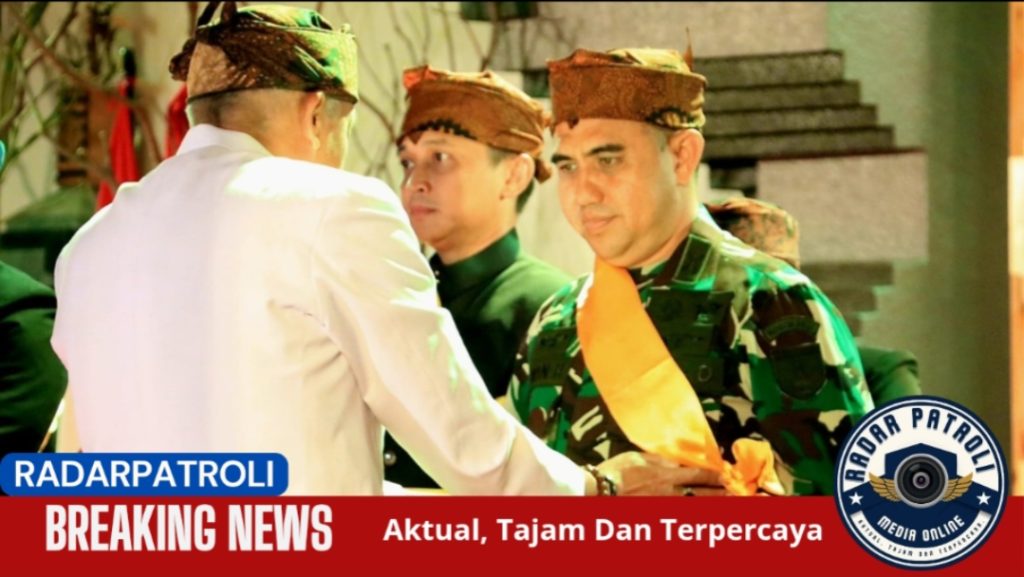 Dandim 0820/Probolinggo Dikukuhkan Sebagai Warga Kehormatan Suku Tengger Di Resepsi Yadnya Kasada 2025