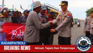 Sambut Hari Bhayangkara Ke-79, Polres Probolinggo Kota Gelar Bakti Sosial Untuk Nelayan Dan Tukang Becak