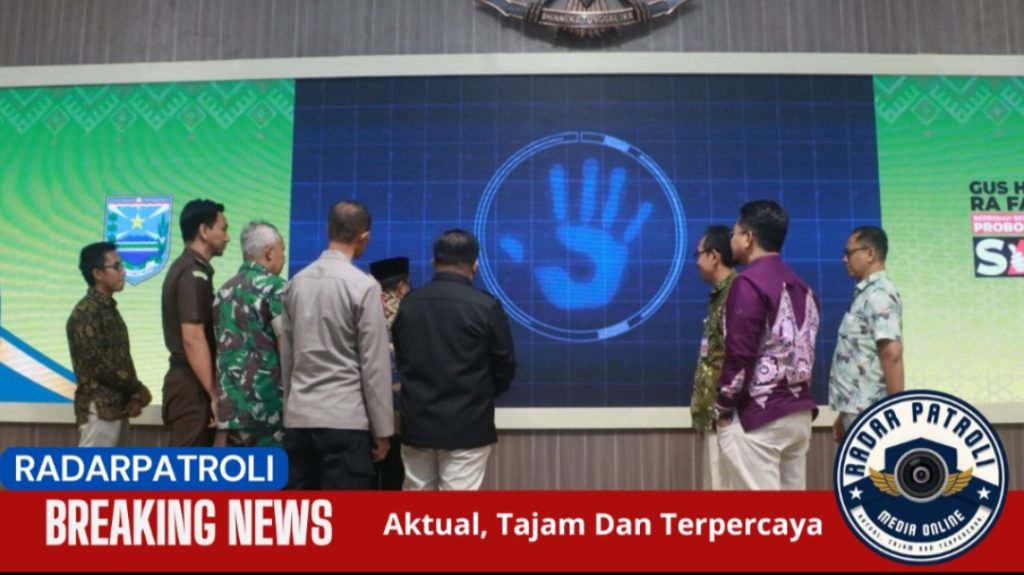 Pemkab Probolinggo Luncurkan Aplikasi Pesan-Pubers Versi Terbaru Dan Serahkan RDKK 2025