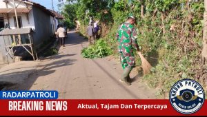 Koramil 0820/07 Wonomerto Gelar Karya Bakti Jumat Bersih Di Desa Pohsangit Lor