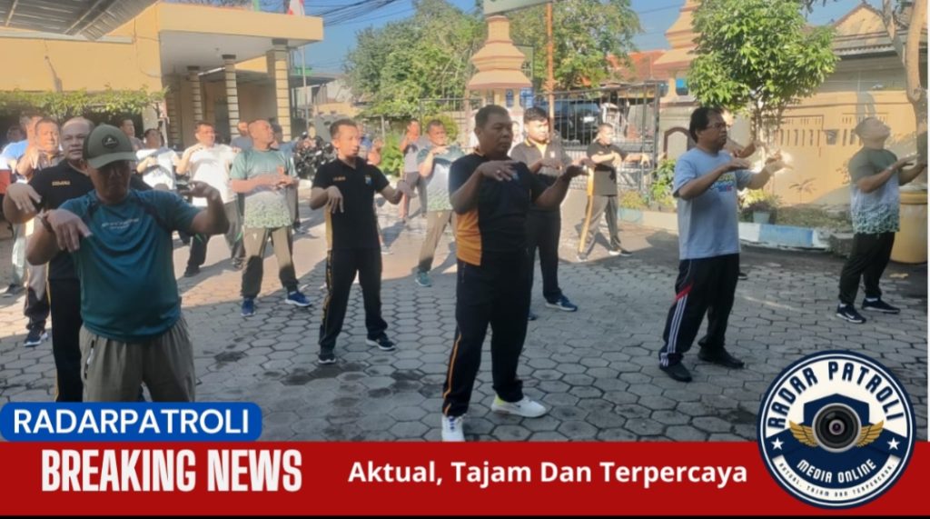 Sinergi Kuat, Polsek Kademangan Gelar Olahraga Bersama Tiga Pilar
