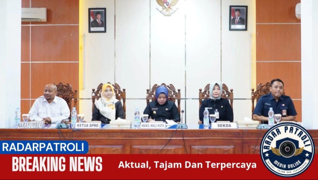 Wawali Ina Dwi Lestari Buka Bimtek Penilaian Kinerja ASN Kota Probolinggo