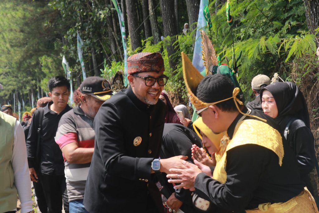 WhatsApp-Image-2025-11-07-at-18.30.58-2-1536x1024