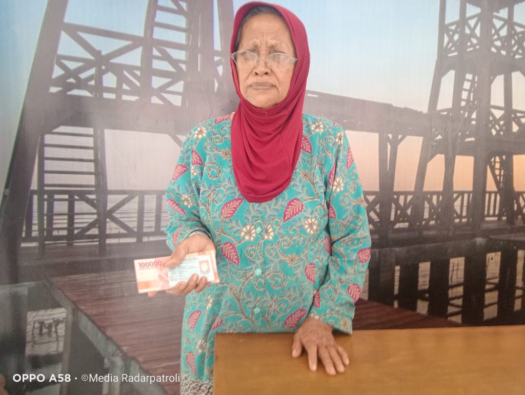 Kecamatan Tongas Pastikan BLT Kesra Tepat Sasaran ke 590 KPM