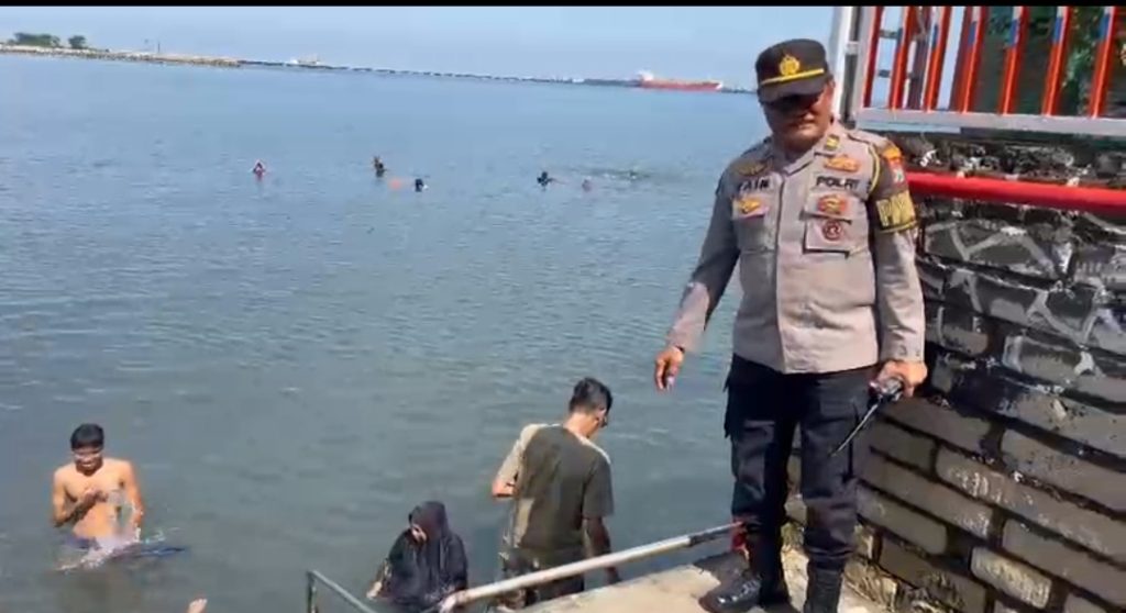 Polres Probolinggo Kota Gerak Cepat Antisipasi Risiko Air Pasang Di Kum–Kum