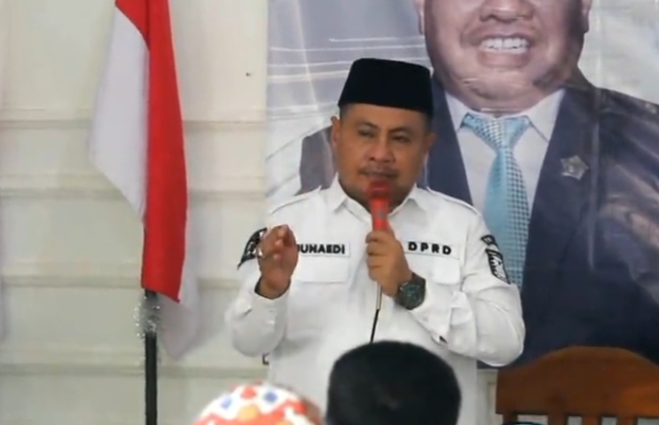 Sambut Tahun Baru, Media Radarpatroli Beri Ucapan kepada H. Junaedi DPRD Kabupaten Probolinggo