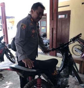 Gerak Cepat Polsek Tongas Selamatkan Terduga Pelaku Pencurian Motor Dari Amukan Warga