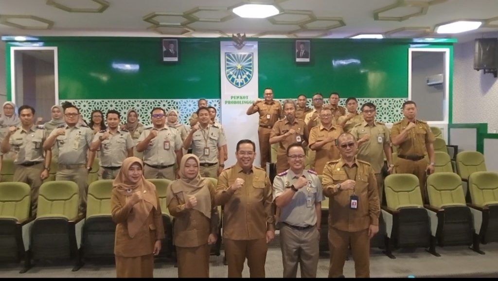 Pemkot Probolinggo Terima 141 Sertifikat Fasum, Fasos, Dan Permukiman Periode 2023–2025