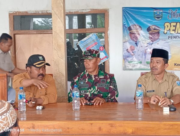 Anggota Koramil 0820-07/Wonomerto Hadiri Penyuluhan Program PTSL Tahun 2026 di Desa Wonorejo