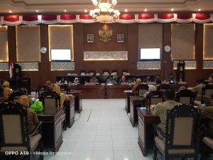Ning Dana Anggota Pansus I DPRD Kota Probolinggo Sebut Raperda Pariwisata Penting untuk Kenyamanan Dan Kemajuan Kota